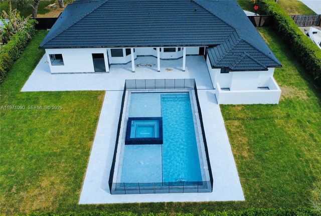 19880 SW 134th Ave, Miami, FL 33177