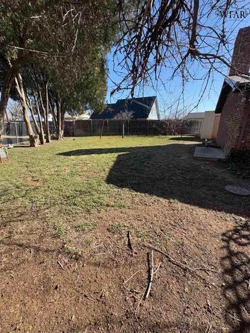 5237 CATSKILLS DRIVE, Wichita Falls, TX 76310