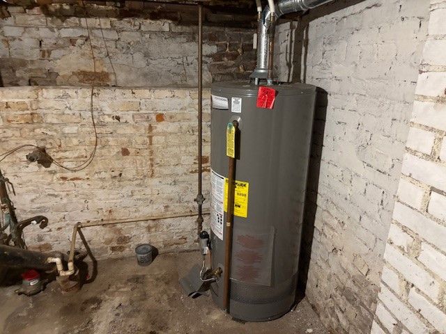 313 W 10th Street N, Newton, IA 50208