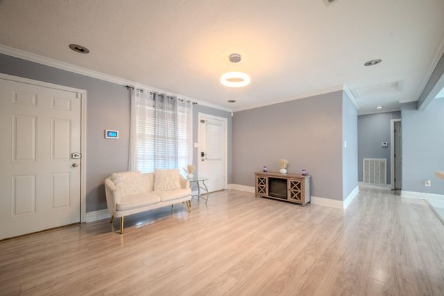 6238 Weststar Lane, Houston, TX 77072