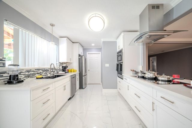 6238 Weststar Lane, Houston, TX 77072