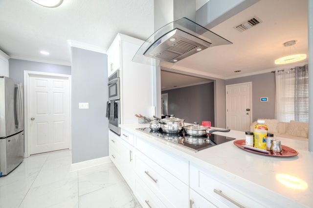 6238 Weststar Lane, Houston, TX 77072