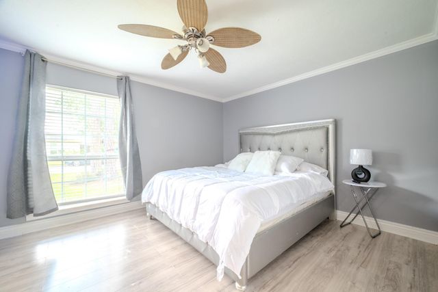 6238 Weststar Lane, Houston, TX 77072