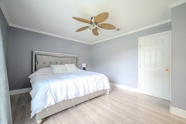 6238 Weststar Lane, Houston, TX 77072