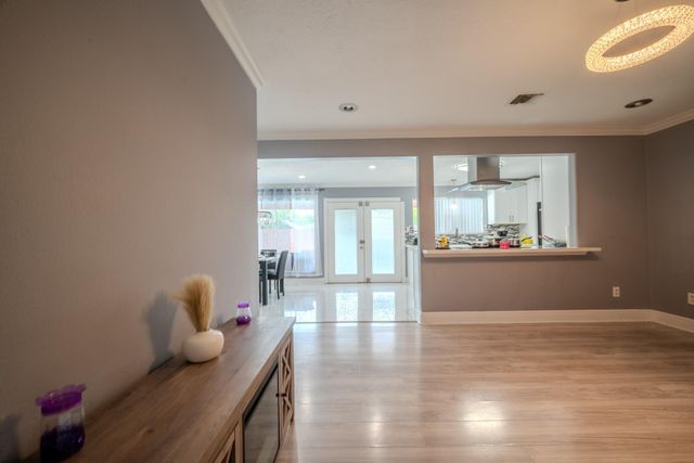 6238 Weststar Lane, Houston, TX 77072