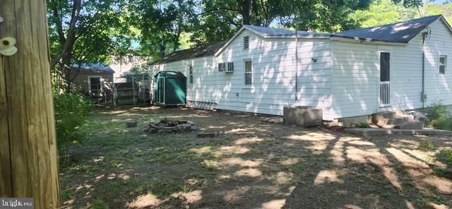 81 NORRIS AVE, Berkeley Springs, WV 25411