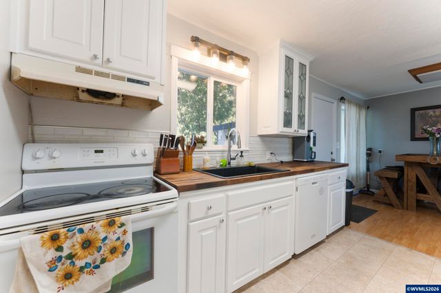 10473 Mill Creek Rd SE, Aumsville, OR 97325