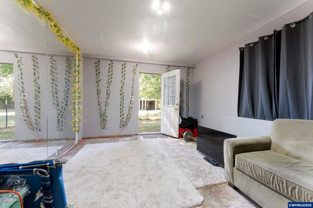 10473 Mill Creek Rd SE, Aumsville, OR 97325