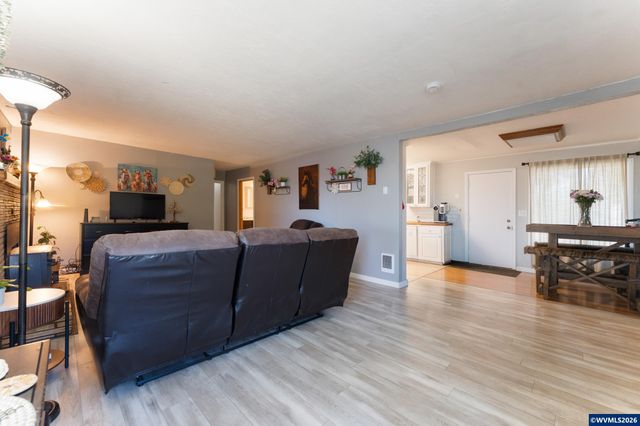 10473 Mill Creek Rd SE, Aumsville, OR 97325