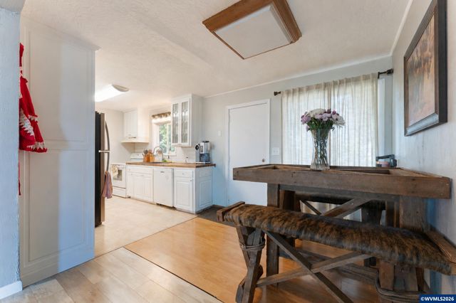 10473 Mill Creek Rd SE, Aumsville, OR 97325