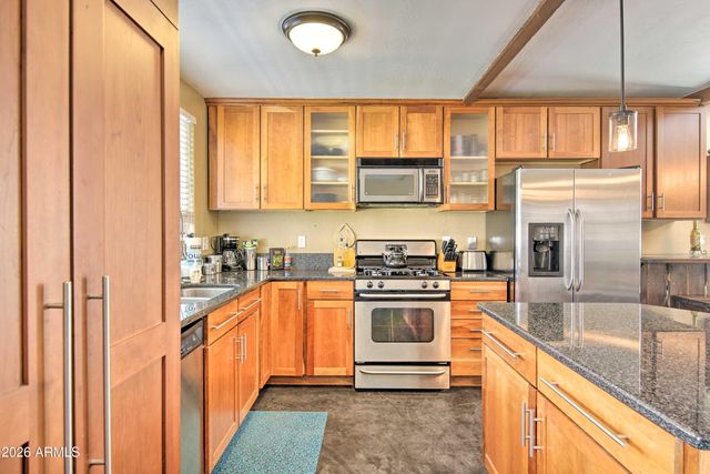 1815 N 16TH Avenue, Phoenix, AZ 85007