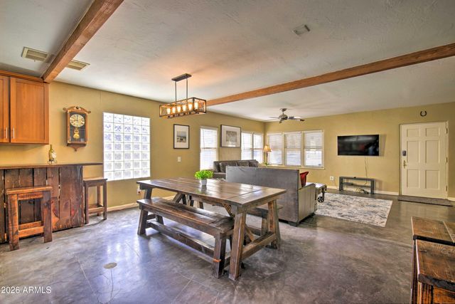 1815 N 16TH Avenue, Phoenix, AZ 85007