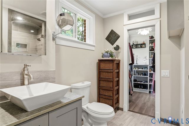 13329 S Chester Rd, Chester, VA 23831
