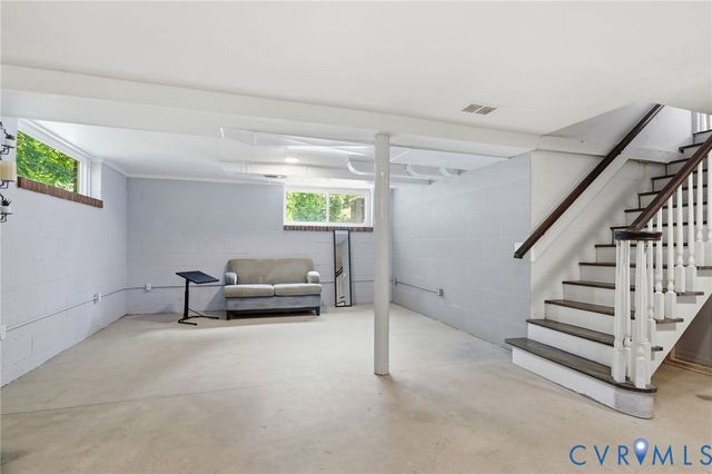13329 S Chester Rd, Chester, VA 23831