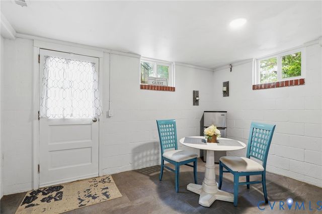 13329 S Chester Rd, Chester, VA 23831