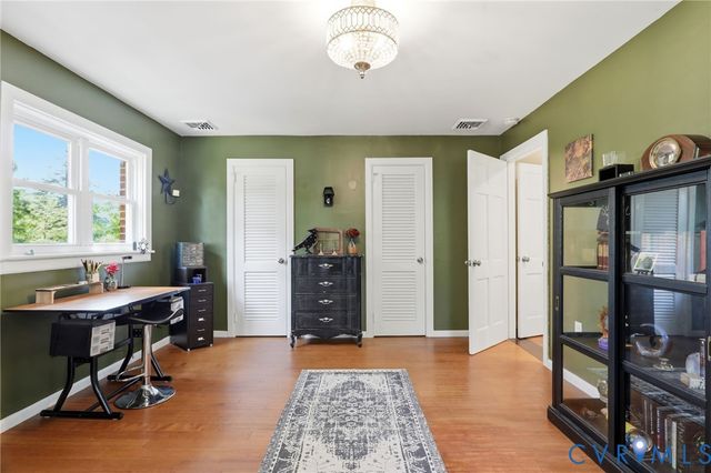 13329 S Chester Rd, Chester, VA 23831