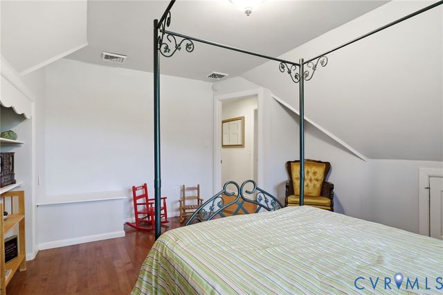 13329 S Chester Rd, Chester, VA 23831