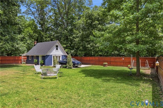 13329 S Chester Rd, Chester, VA 23831