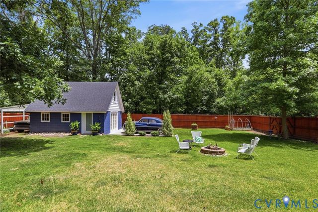 13329 S Chester Rd, Chester, VA 23831
