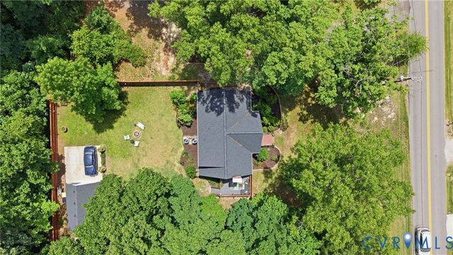 13329 S Chester Rd, Chester, VA 23831
