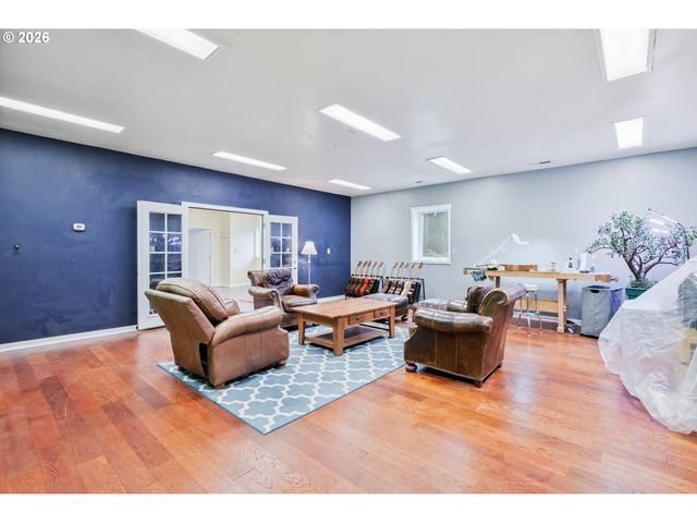 180 TRINITY Dr, Castle Rock, WA 98611