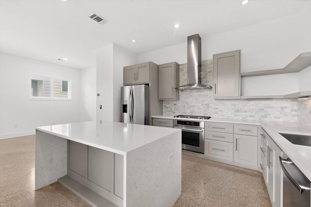 400 W 51st ST A, Austin, TX 78751