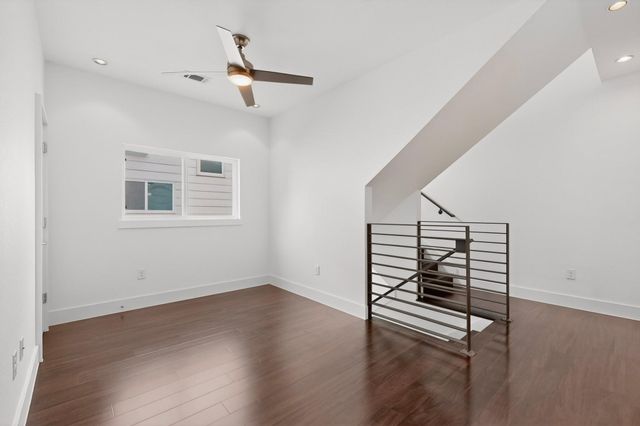 400 W 51st ST A, Austin, TX 78751
