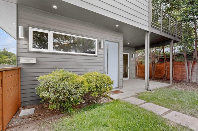 400 W 51st ST A, Austin, TX 78751