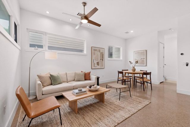 400 W 51st ST A, Austin, TX 78751