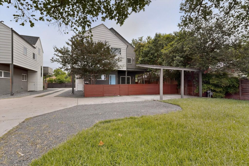 400 W 51st ST A, Austin, TX 78751