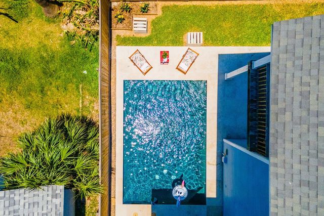 522 Rockport Channel, Port Aransas, TX 78373