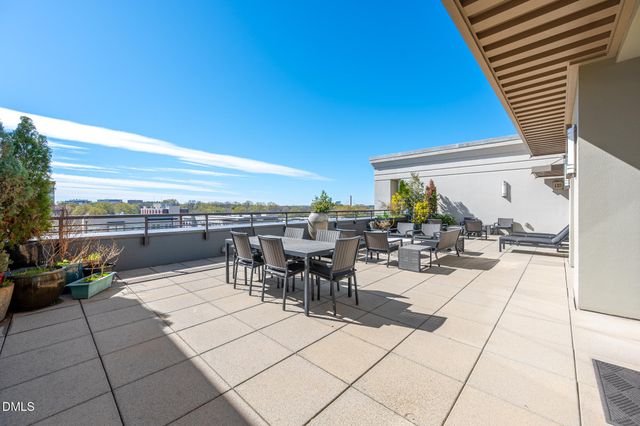 140 W Franklin Street Unit 415, Chapel Hill, NC 27516