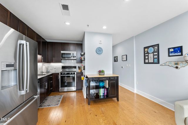 140 W Franklin Street Unit 415, Chapel Hill, NC 27516