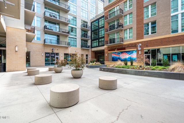 140 W Franklin Street Unit 415, Chapel Hill, NC 27516