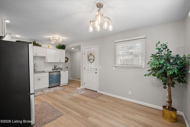 3605 Ethelwood Dr, Jeffersontown, KY 40299