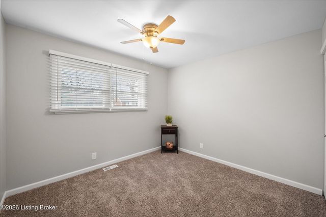 3605 Ethelwood Dr, Jeffersontown, KY 40299