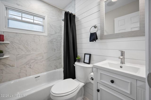 3605 Ethelwood Dr, Jeffersontown, KY 40299