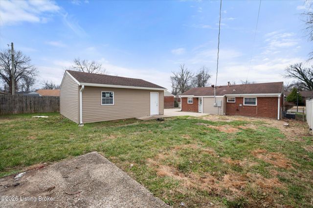 3605 Ethelwood Dr, Jeffersontown, KY 40299