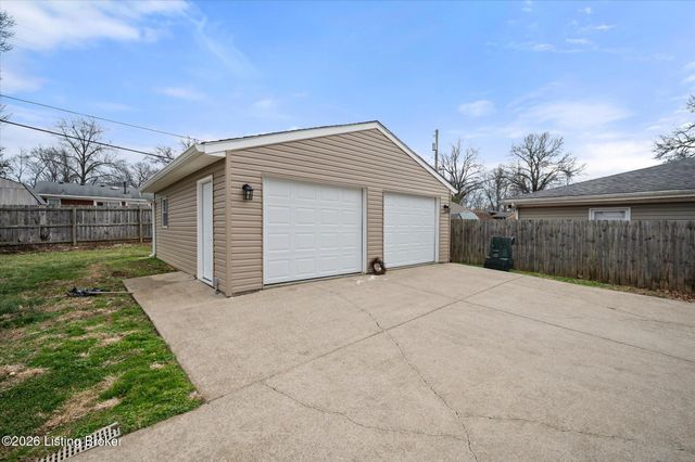 3605 Ethelwood Dr, Jeffersontown, KY 40299