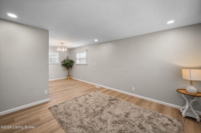 3605 Ethelwood Dr, Jeffersontown, KY 40299