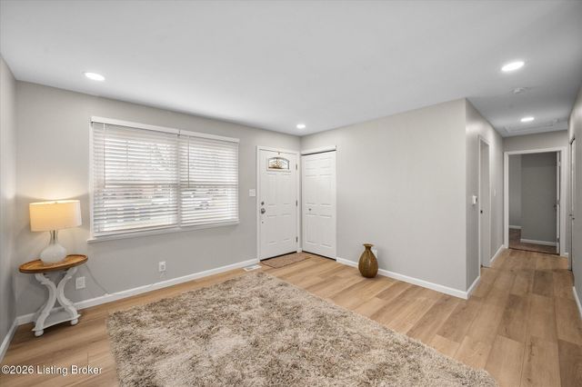 3605 Ethelwood Dr, Jeffersontown, KY 40299