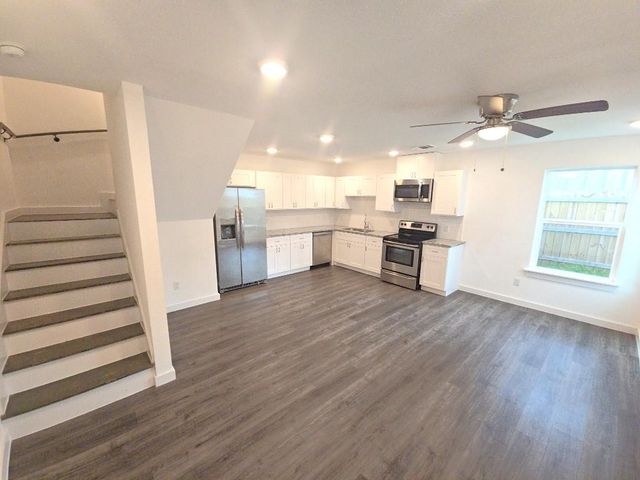 6315 Sandra Street A, Houston, TX 77028