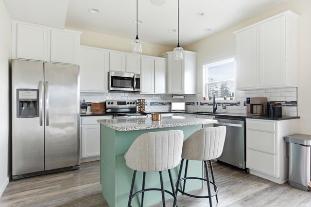 4607 Anglers Lane, Fort Wayne, IN 46808