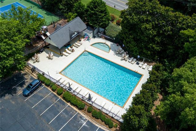 6990 Shady Oak Lane, Cumming, GA 30040