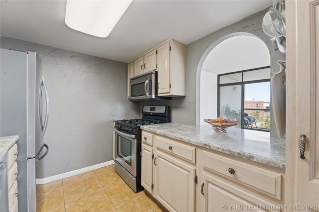 410 W 7th Street 628G, Tulsa, OK 74119