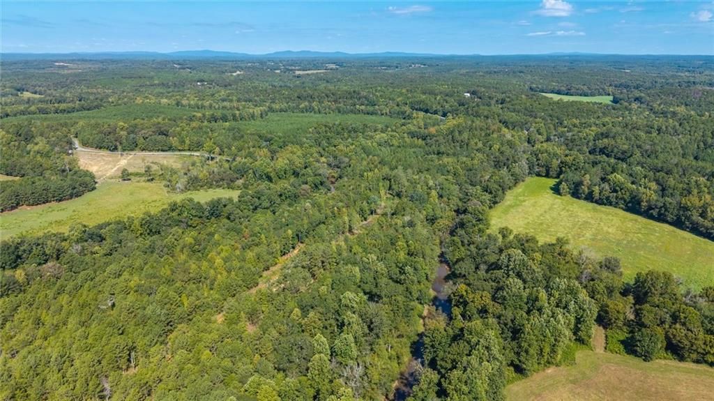 Image 20 of property listing at 702 Liner Road, Tallapoosa, GA 30176