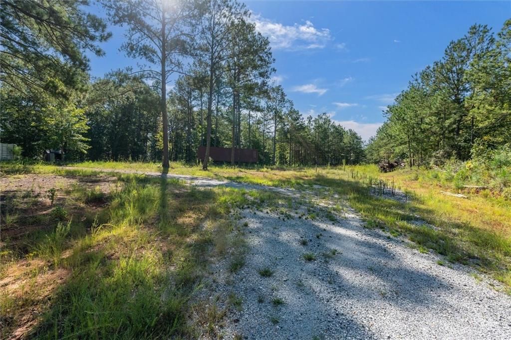 Image 25 of property listing at 702 Liner Road, Tallapoosa, GA 30176