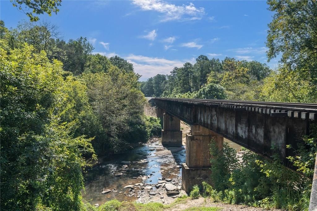 Image 36 of property listing at 702 Liner Road, Tallapoosa, GA 30176