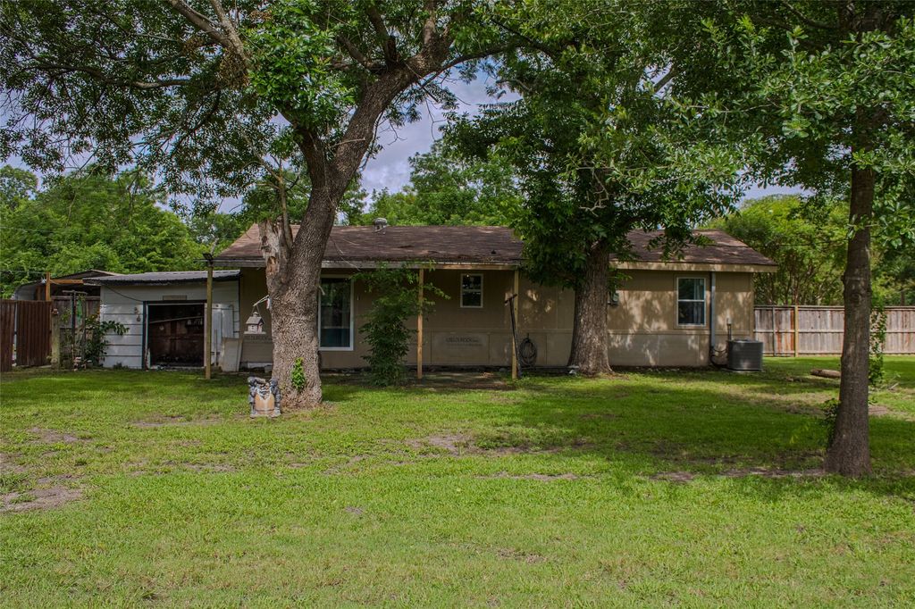 250 9th Street, Cooper, TX 75432