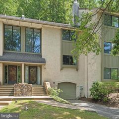 500 LYNETREE DR #1-C, West Chester, PA 19380